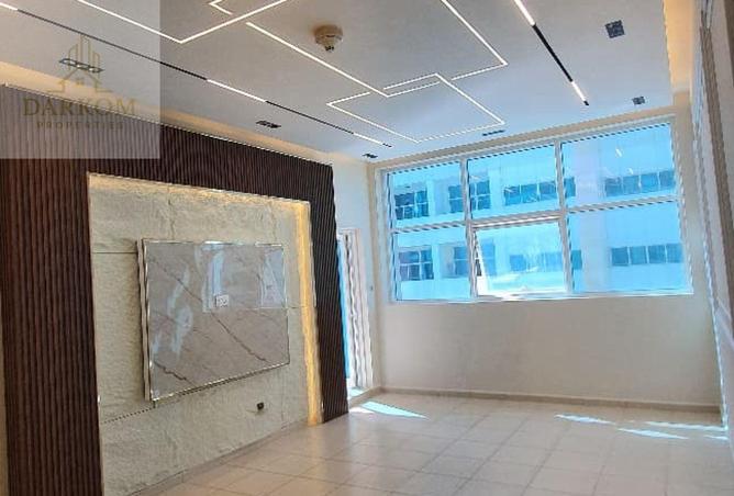 56574813 - Property Image 2