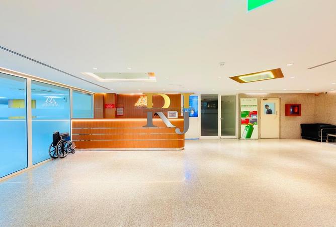100861458 - Property Image 2