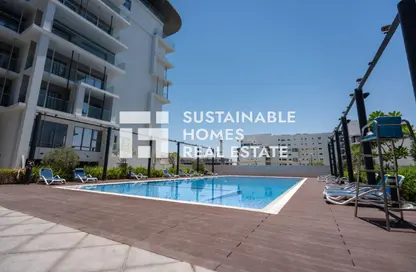 Apartment - 1 Bathroom for rent in Oasis Residences - Masdar City - Abu Dhabi