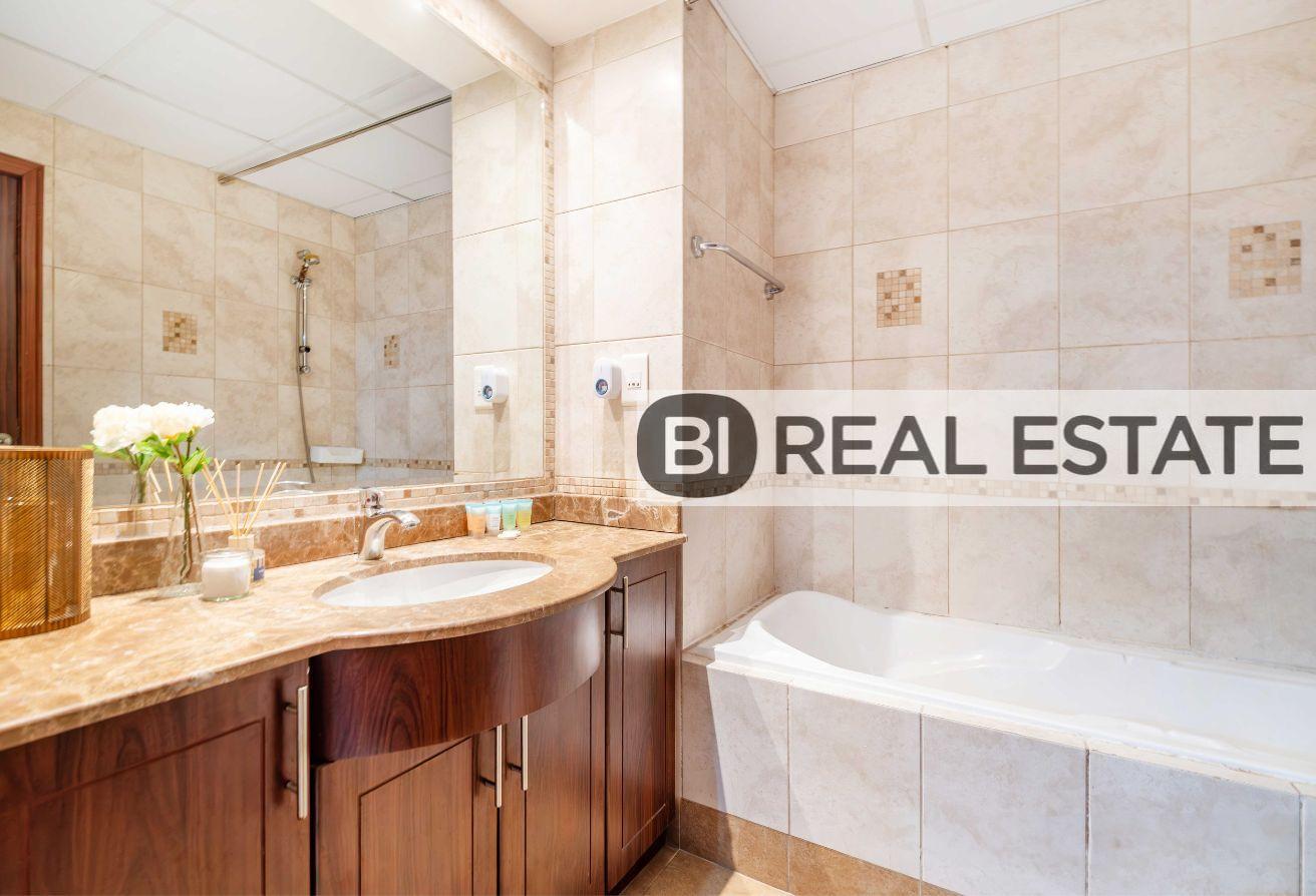 Furnished 3BR Apartment | Marina & City Views photo 25