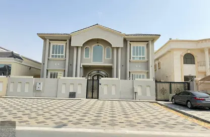 فيلا - 6 غرف نوم - 8 حمامات للايجار في الحليو 2 - الحليو - عجمان