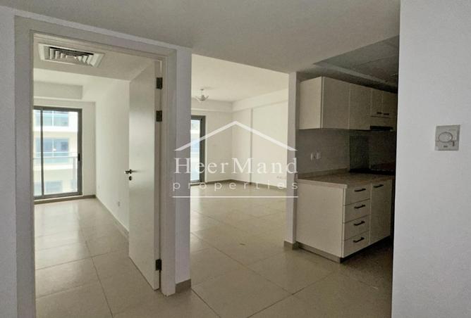 87869654 - صورة العقار 2