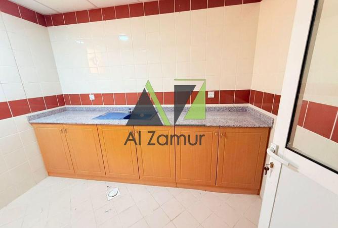 90922167 - Property Image 3