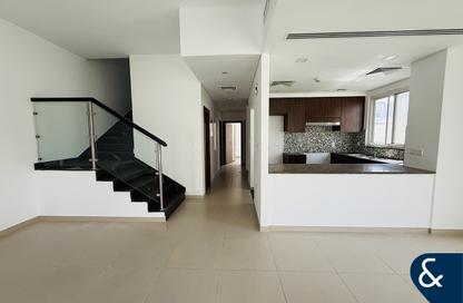 Villa - 4 - 4 for rent in Arabella Townhouses 3 - Arabella Townhouses - Mudon - Dubai