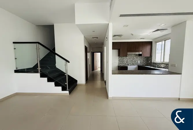156911335 - Property Image 3