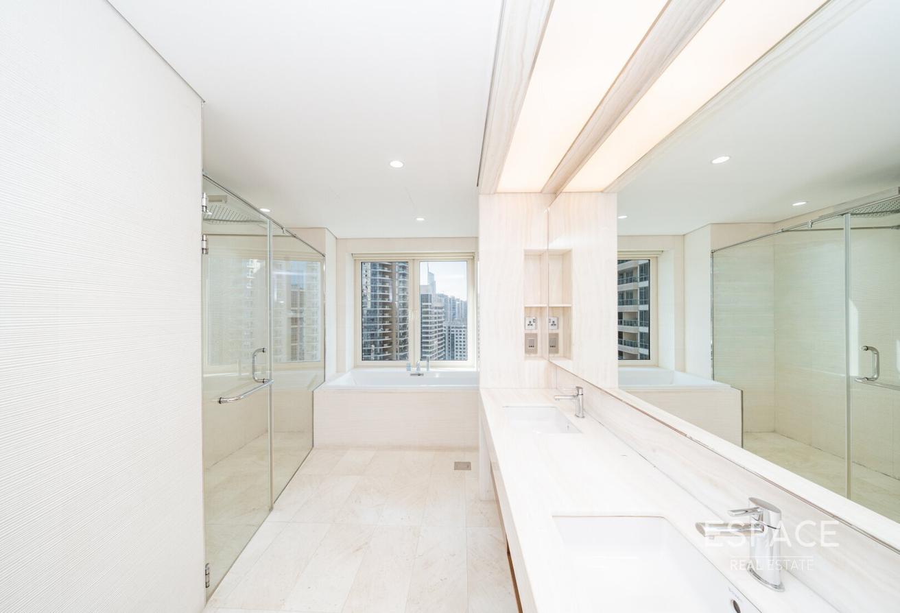 5 Bed | Panoramic Marina Views | Duplex photo 12