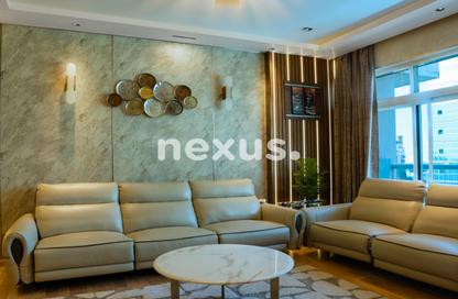 Apartment - 2 Bedrooms - 3 Bathrooms for rent in Royal Residence 2 - Royal Residence - Dubai Sports City - Dubai