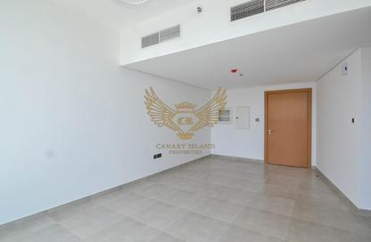 Apartment - Studio - 1 Bathroom for rent in Azizi Riviera Beachfront Tower C - Azizi Riviera Beachfront - Azizi Riviera - Meydan One - Meydan - Dubai