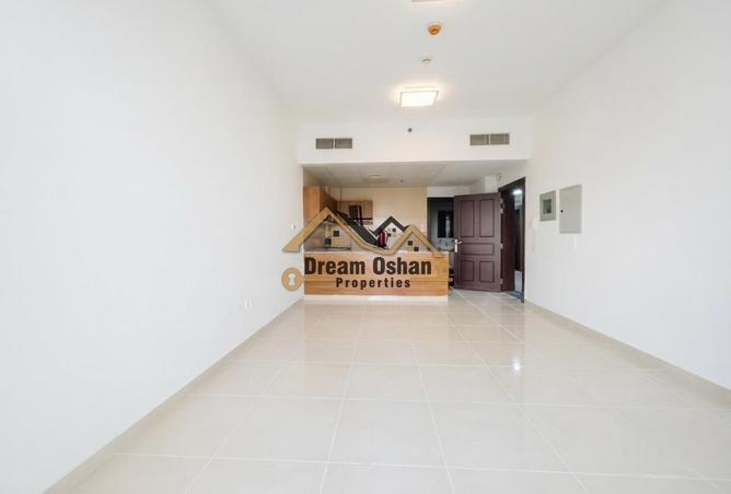 128808401 - Property Image 3