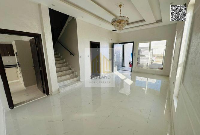 69890501 - Property Image 2