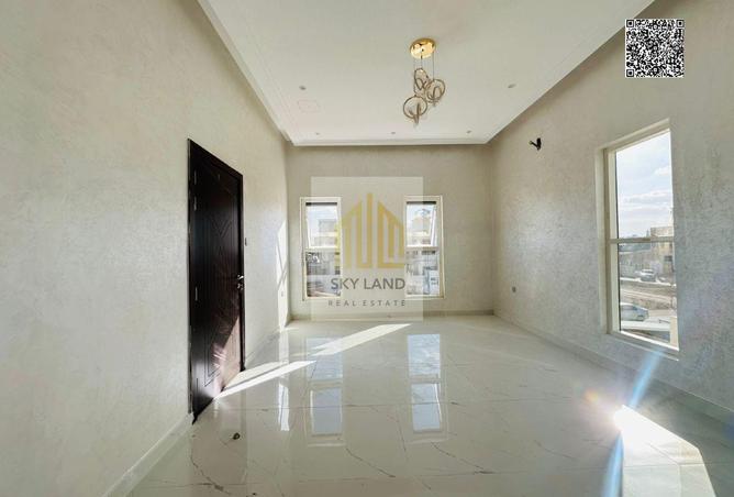 69890501 - Property Image 3