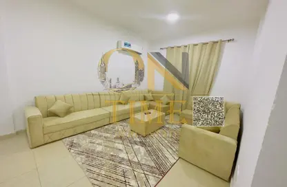 Apartment - 1 Bedroom - 2 Bathrooms for rent in Al Mowaihat 2 - Al Mowaihat - Ajman