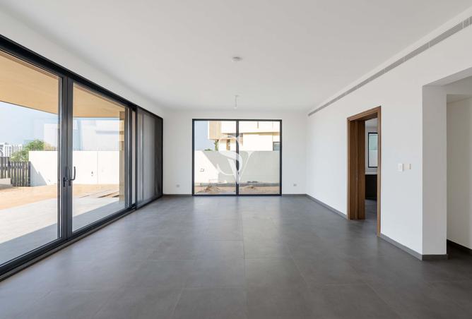 128815007 - Property Image 2