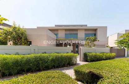 Villa - 6 - 7+ for sale in Emerald Hills - Dubai Hills Estate - Dubai