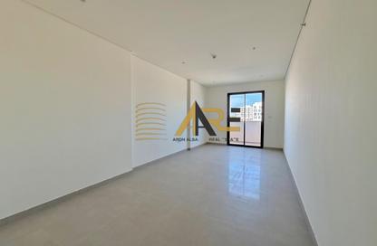 Apartment - 2 Bedrooms - 3 Bathrooms for rent in Sarab 2 - Aljada - Sharjah