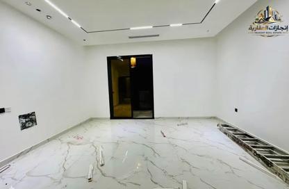 Villa - 5 - 6 for sale in Kabbali Hills - Al Helio 2 - Al Helio - Ajman