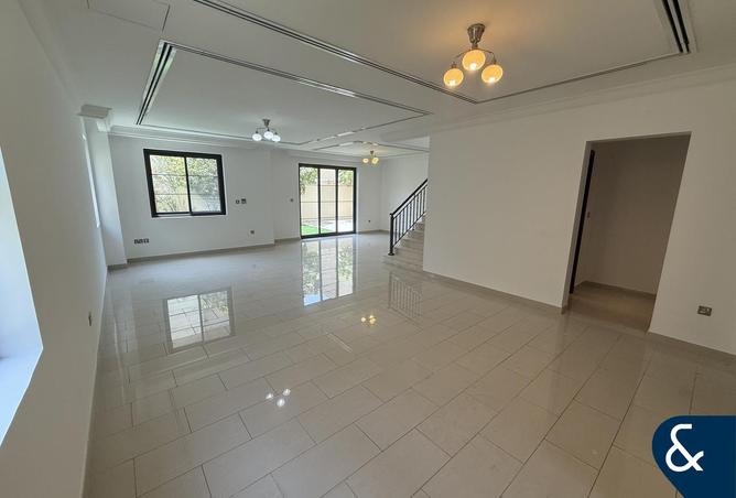 75010818 - Property Image 2