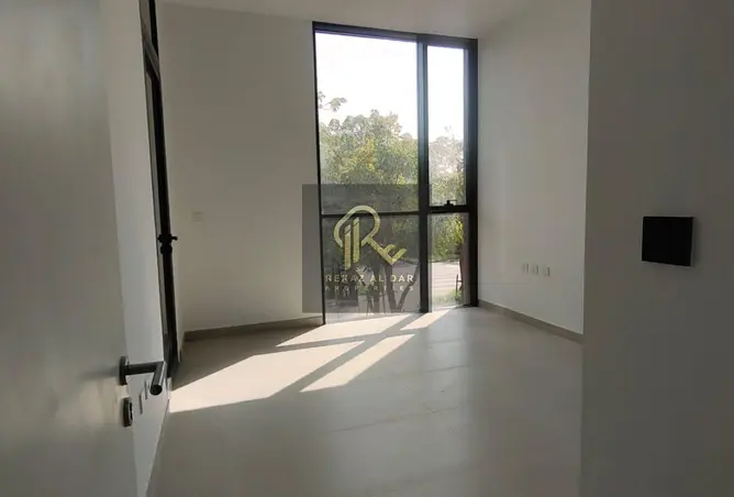 150904957 - Property Image 3