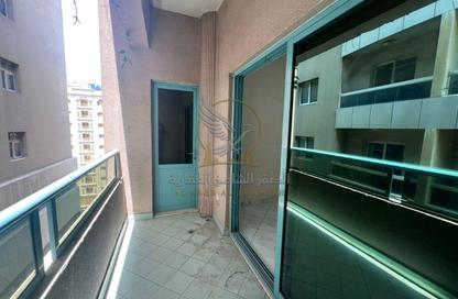 Apartment - 1 - 2 for rent in Al Khan Corniche - Al Khan - Sharjah