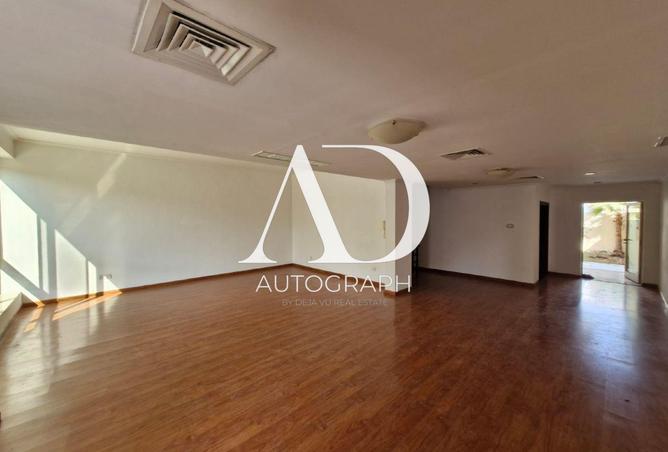 54003780 - Property Image 3