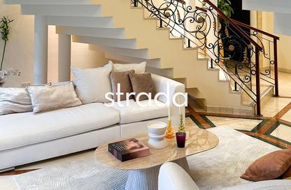 Villa - 6 Bedrooms - 7+ Bathrooms for sale in Umm Suqeim 1 Villas - Umm Suqeim 1 - Umm Suqeim - Dubai