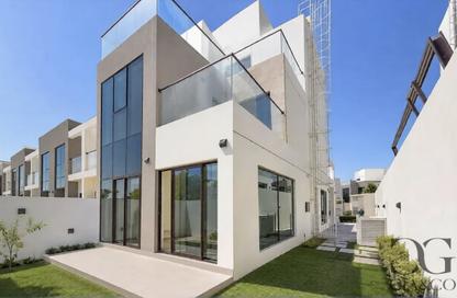 Townhouse - 5 Bedrooms - 6 Bathrooms for rent in Greenwoods - Damac Hills - Dubai