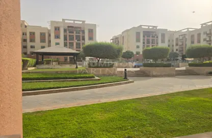 Apartment - 2 Bedrooms - 3 Bathrooms for sale in Al Khaleej Village - Al Ghadeer - Abu Dhabi