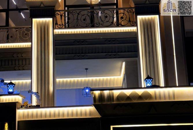 94010777 - Property Image 2