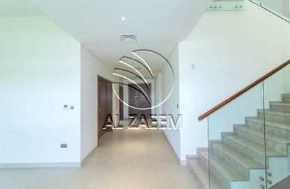 Villa - 5 - 7 for rent in West Yas - Yas Island - Abu Dhabi