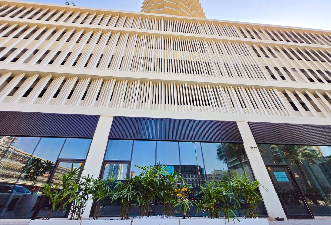 Studio shop in Binghatti Royale, Jumeirah Village Circle: 5