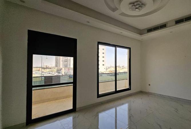 97802434 - Property Image 3