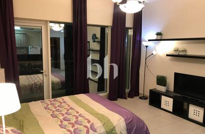 Apartment - Studio - 1 for rent in Burj Al Nujoom - Downtown Dubai - Dubai