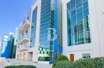 Office Space - Studio - 1 Bathroom for rent in The LOFT Office 3 - The LOFT Offices - Dubai Media City - Dubai