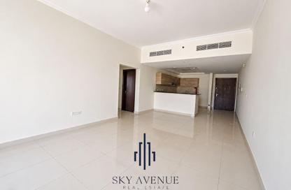 Apartment - 1 Bedroom - 2 Bathrooms for rent in Arabian - Canal Residence - Dubai Sports City - Dubai