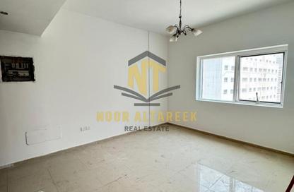 Apartment - 1 - 1 for rent in Al Khan Corniche - Al Khan - Sharjah