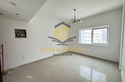 Apartment - 1 - 1 for rent in Al Khan Corniche - Al Khan - Sharjah