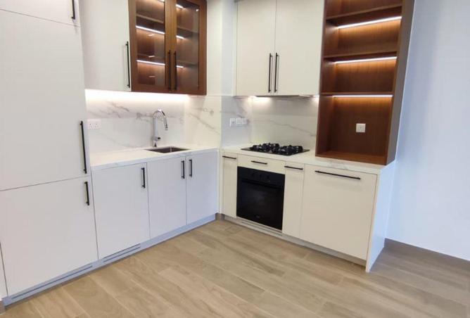 93158305 - Property Image 2
