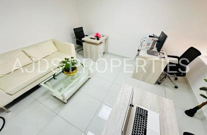 Office Space - Studio - 1 Bathroom for rent in Silver Home Building - Hor Al Anz - Deira - Dubai Office Space - Studio - 1 Bathroom for rent in Silver Home Building - Hor Al Anz - Deira - Dubai