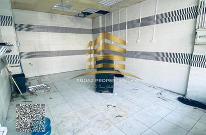 Shop - Studio for rent in Al Rumailah building - Al Rumailah 2 - Al Rumaila - Ajman