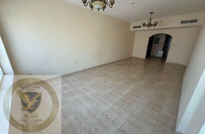 Apartment - 3 Bedrooms - 4 Bathrooms for rent in New Al Taawun Road - Al Taawun - Sharjah