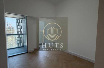 Apartment - 1 - 2 for rent in Cayan Tower - Dubai Marina - Dubai Apartment - 1 - 2 for rent in Cayan Tower - Dubai Marina - Dubai