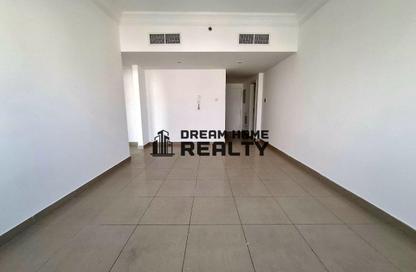 Apartment - 1 - 2 for rent in New Al Taawun Road - Al Taawun - Sharjah