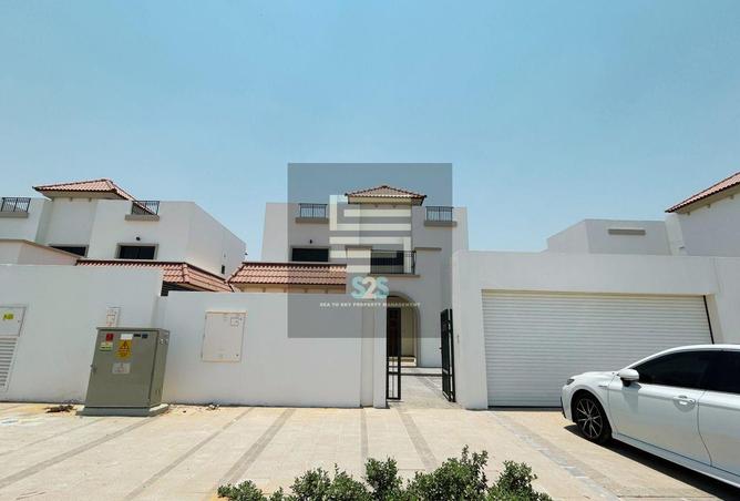 128364939 - Property Image 3