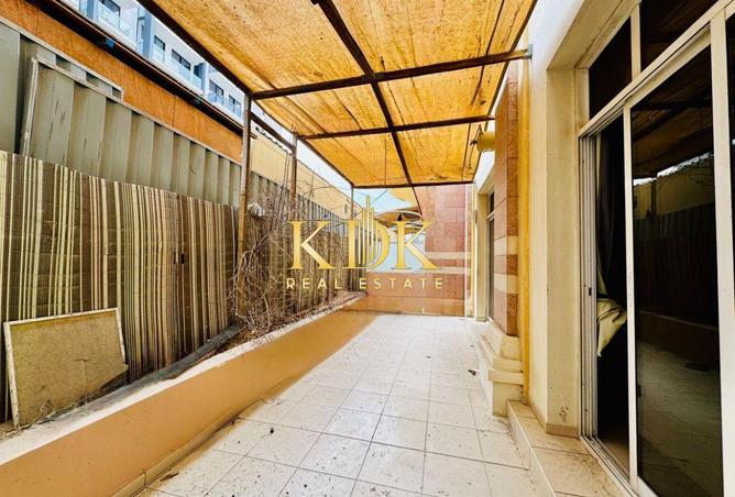 92699328 - Property Image 3