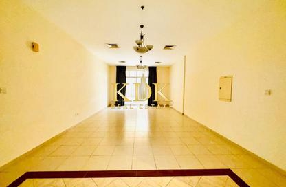 Apartment - 1 Bedroom - 2 Bathrooms for rent in Maple 2 - Emirates Gardens 2 - District 14 - Jumeirah Village Circle - Dubai