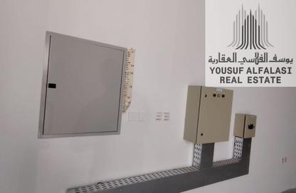 مستودع - استوديو - 1 حمام للايجار في الجرف الصناعية 3 - الجرف الصناعية - عجمان