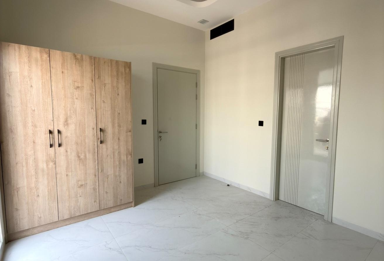 Spacious 1BR- 719sqft- Brand New photo 4