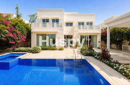 Villa - 5 Bedrooms - 5 Bathrooms for sale in Meadows 8 - Meadows - Dubai