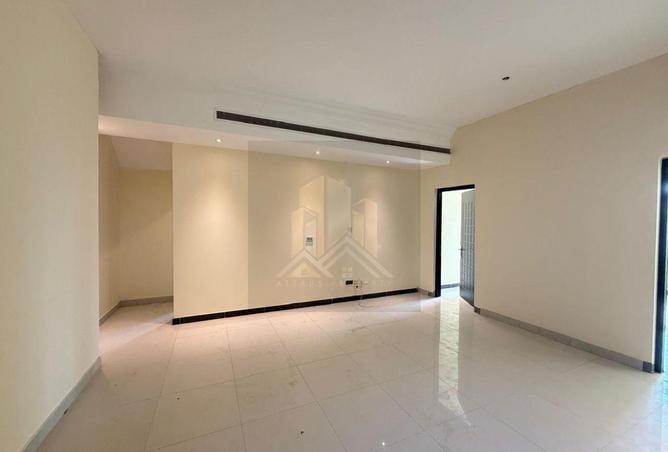 144172423 - Property Image 3