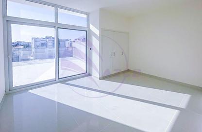 Townhouse - 3 Bedrooms - 5 Bathrooms for rent in Aurum Villas - Odora - Damac Hills 2 - Dubai